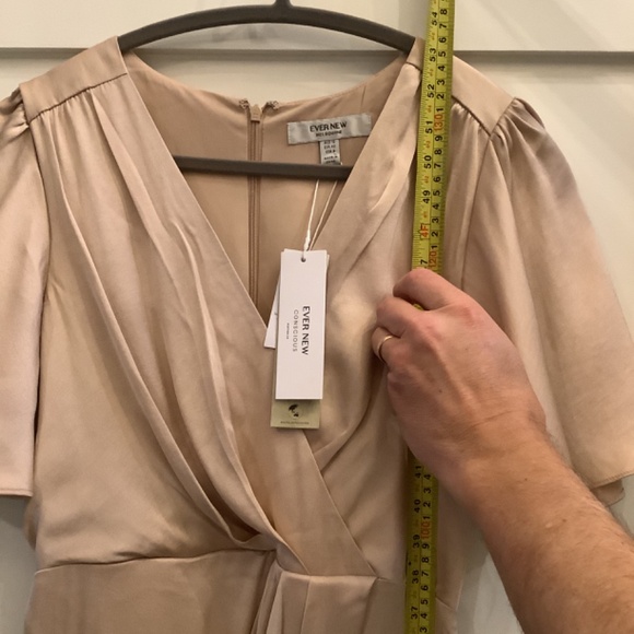 Ever New Melbourne Gold Satin Dress - Picture 9 of 10